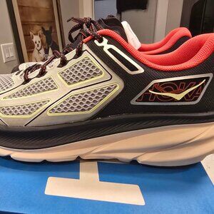 HOKA Clifton One9 Black Habanero White 1155370-HBN Mens Size 10.5 US NEW